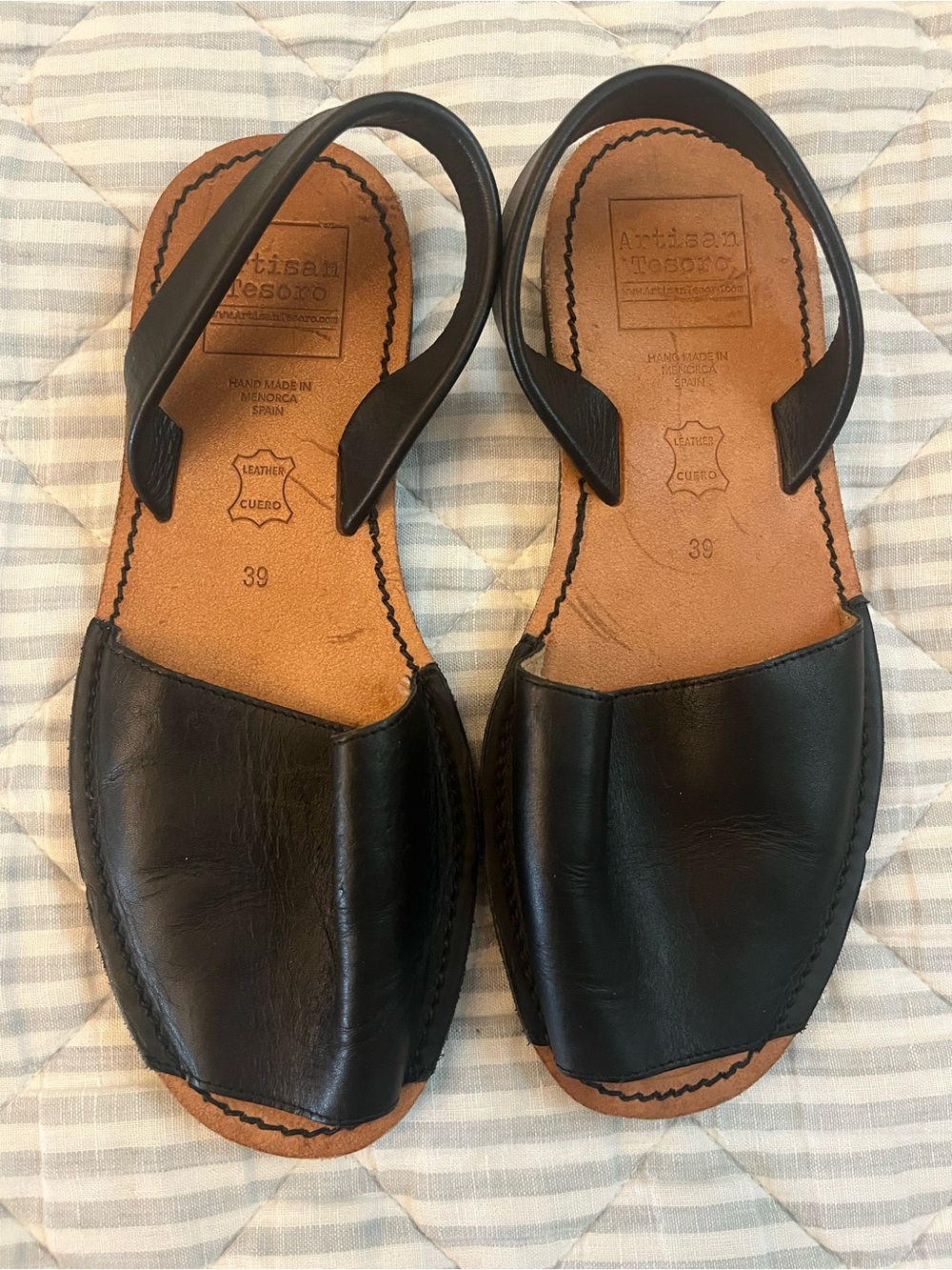 Artisan Tesora Black Leather Avarca Sandal size 39